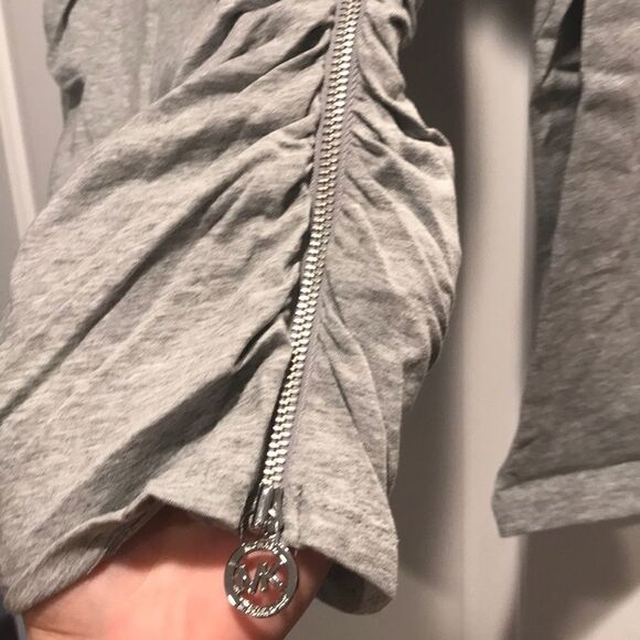 Micheal KORS long sleeve side zip 🎁 - Picture 5 of 8